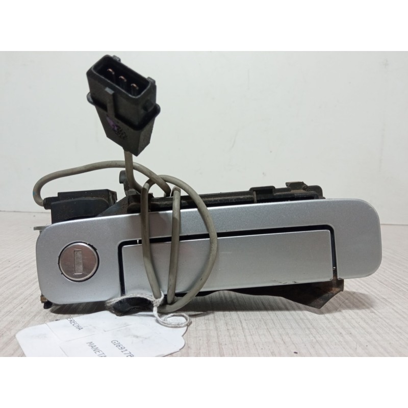 Recambio de maneta exterior puerta delantera derecha para audi a4 b5 (8d2) 1.8 t referencia OEM IAM 4A0837206D/E/F 8D0 837 208 A