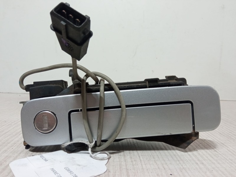 Recambio de maneta exterior puerta delantera derecha para audi a4 b5 (8d2) 1.8 t referencia OEM IAM 4A0837206D/E/F 8D0 837 208 A