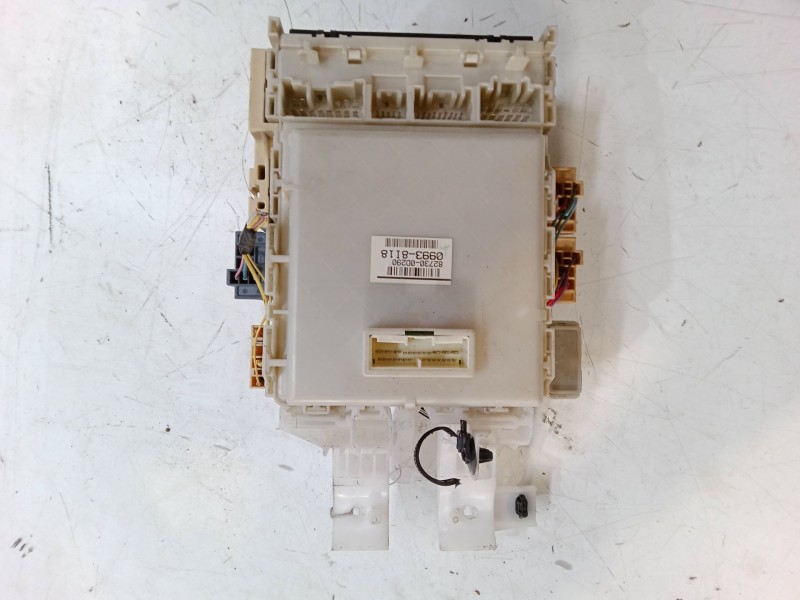 Recambio de bsi para toyota yaris (_p9_) 1.4 d-4d (nlp90_) referencia OEM IAM 827300D290  09938118