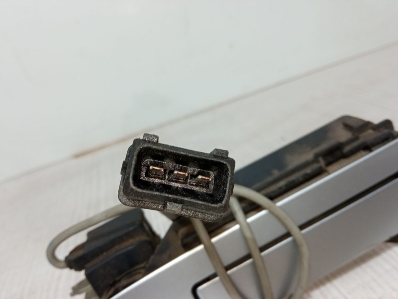 Recambio de maneta exterior puerta delantera derecha para audi a4 b5 (8d2) 1.8 t referencia OEM IAM 4A0837206D/E/F 8D0 837 208 A