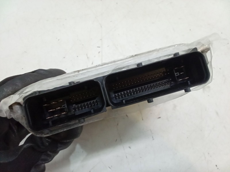 Recambio de centralita motor uce para seat ibiza iii (6l1) 1.9 sdi referencia OEM IAM   