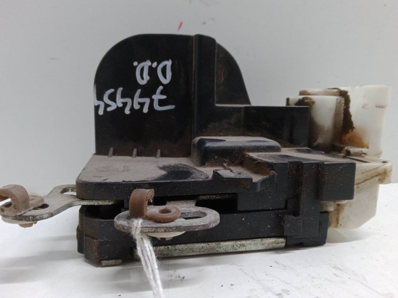 Recambio de cerradura puerta delantera derecha para alfa romeo 147 (937_) 1.9 jtd (937.axd1a, 937.bxd1a) referencia OEM IAM   