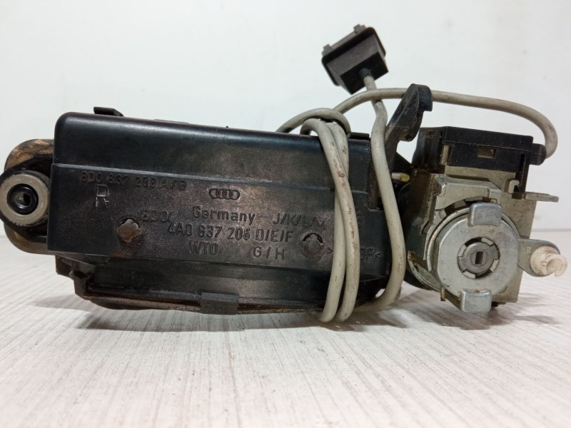 Recambio de maneta exterior puerta delantera derecha para audi a4 b5 (8d2) 1.8 t referencia OEM IAM 4A0837206D/E/F 8D0 837 208 A