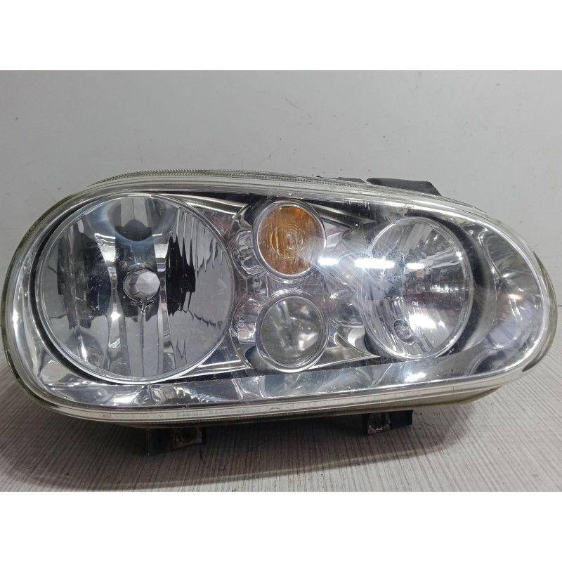 Recambio de faro izquierdo para volkswagen golf iv (1j1) 1.9 tdi referencia OEM IAM 1J1941016C  