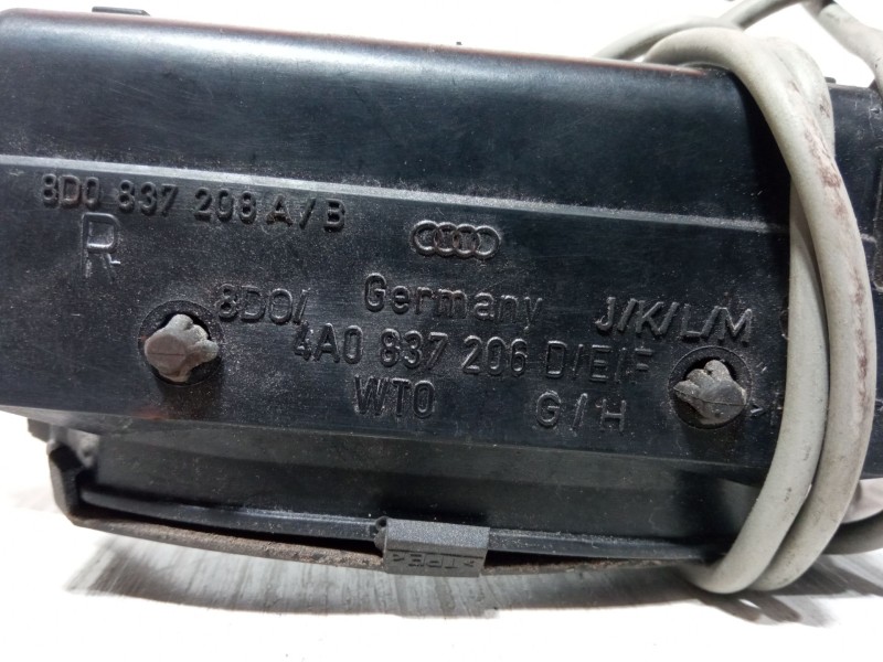 Recambio de maneta exterior puerta delantera derecha para audi a4 b5 (8d2) 1.8 t referencia OEM IAM 4A0837206D/E/F 8D0 837 208 A