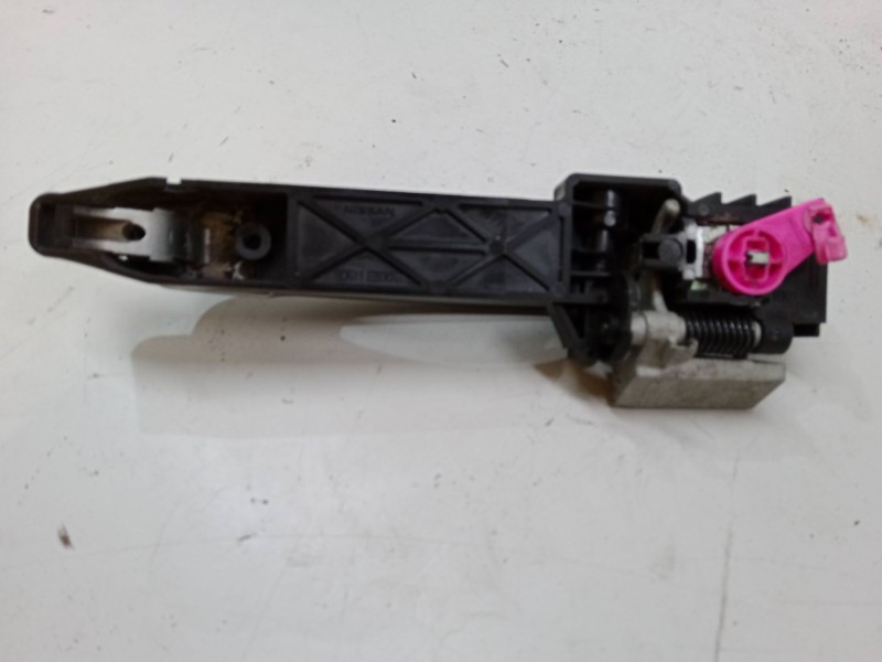 Recambio de maneta exterior puerta delantera izquierda para nissan qashqai / qashqai +2 i (j10, nj10, jj10e) 1.5 dci referencia  Recambio de maneta exterior puerta delantera izquierda para nissan qashqai / qashqai +2 i (j10, nj10, jj10e) 1.5 dci referencia