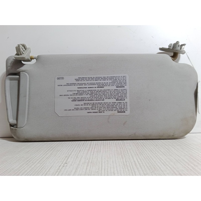 Recambio de parasol izquierdo para mitsubishi montero iii canvas top (v6_w, v7_w) 3.2 di-d (v68w, v78w) referencia OEM IAM   