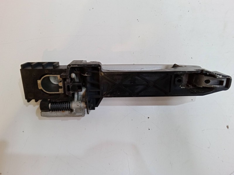 Recambio de maneta exterior puerta trasera derecha para nissan qashqai / qashqai +2 i (j10, nj10, jj10e) 1.5 dci referencia OEM  Recambio de maneta exterior puerta trasera derecha para nissan qashqai / qashqai +2 i (j10, nj10, jj10e) 1.5 dci referencia OEM
