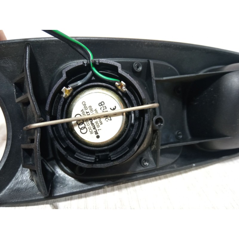 Recambio de maneta interior puerta delantera derecha para audi a4 b5 (8d2) 1.8 t referencia OEM IAM 8D0-837-020   Recambio de maneta interior puerta delantera derecha para audi a4 b5 (8d2) 1.8 t referencia OEM IAM 8D0-837-020