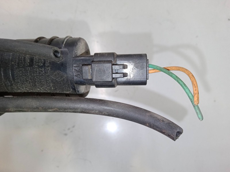 Recambio de bomba limpiaparabrisas para renault megane i (ba0/1_) 1.6 16v (ba04, ba0b, ba11, ba1j, ba16, ba19, ba1k, ba1v,... re Recambio de bomba limpiaparabrisas para renault megane i (ba0/1_) 1.6 16v (ba04, ba0b, ba11, ba1j, ba16, ba19, ba1k, ba1v,... re