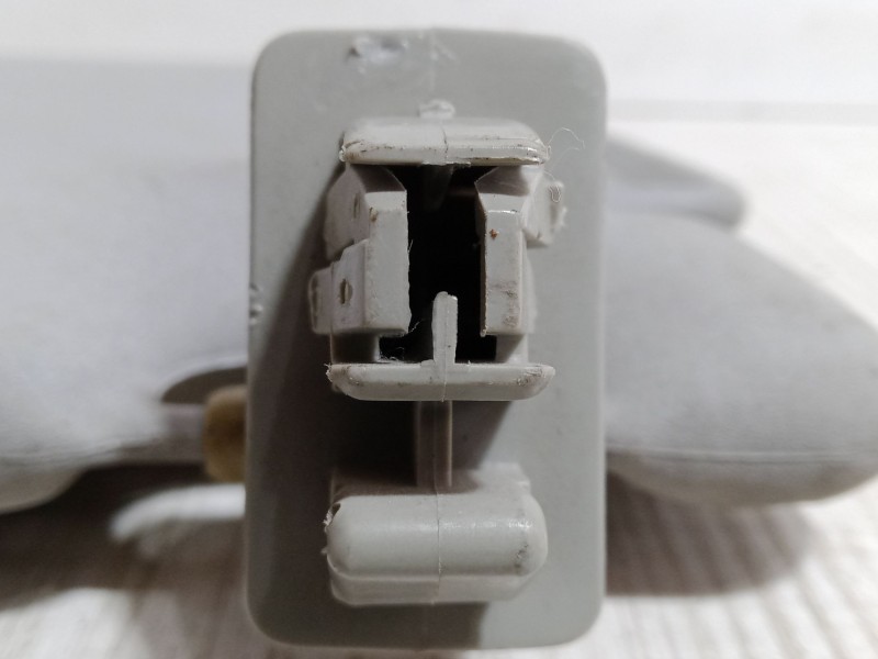 Recambio de parasol izquierdo para mitsubishi montero iii canvas top (v6_w, v7_w) 3.2 di-d (v68w, v78w) referencia OEM IAM   