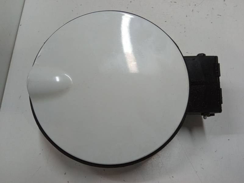 TAPA EXTERIOR COMBUSTIBLE 