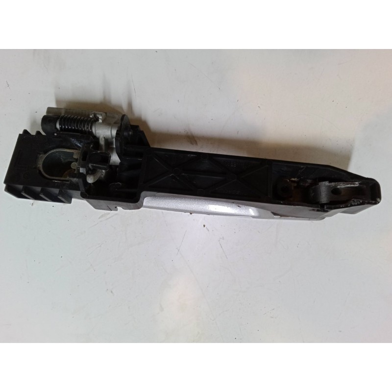 Recambio de maneta exterior puerta trasera izquierda para nissan qashqai / qashqai +2 i (j10, nj10, jj10e) 1.5 dci referencia OE Recambio de maneta exterior puerta trasera izquierda para nissan qashqai / qashqai +2 i (j10, nj10, jj10e) 1.5 dci referencia OE