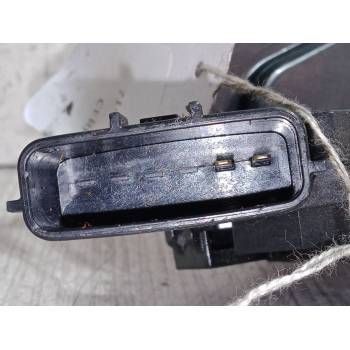 CERRADURA PUERTA TRASERA DERECHA 