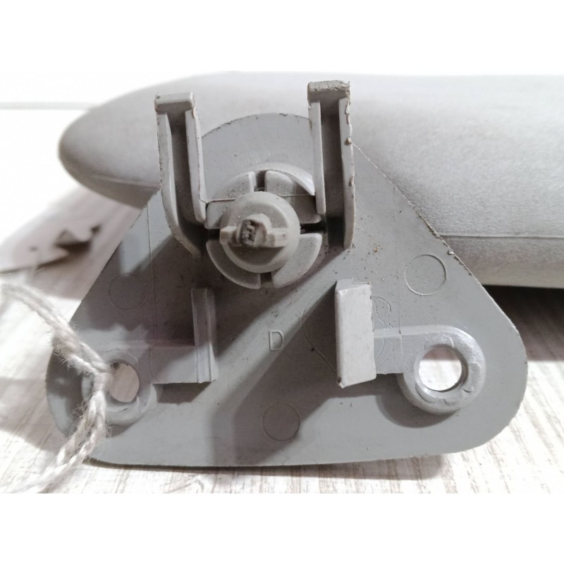 Recambio de parasol izquierdo para mitsubishi montero iii canvas top (v6_w, v7_w) 3.2 di-d (v68w, v78w) referencia OEM IAM   