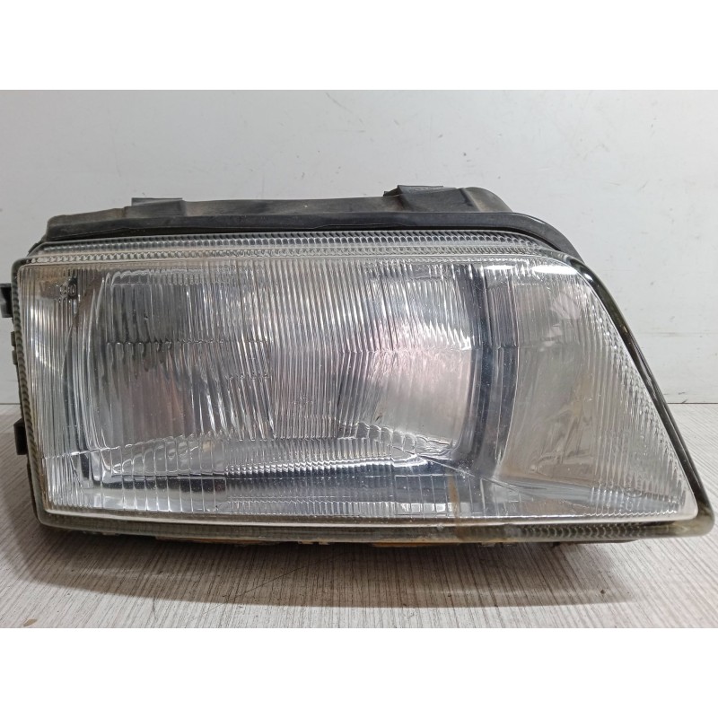 Recambio de faro derecho para audi a4 b5 (8d2) 1.8 t referencia OEM IAM   