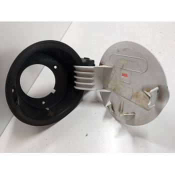 TAPA EXTERIOR COMBUSTIBLE 