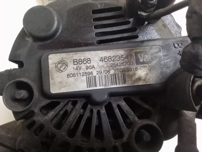 Recambio de alternador para fiat doblo monospace (119_, 223_) 1.3 jtd referencia OEM IAM 46823547 2542670D TG9S010 Recambio de alternador para fiat doblo monospace (119_, 223_) 1.3 jtd referencia OEM IAM 46823547 2542670D TG9S010
