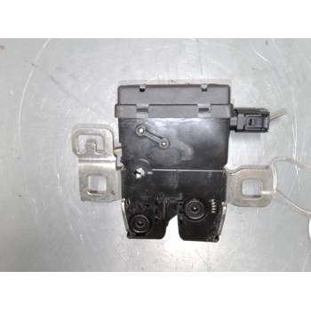 CERRADURA MALETERO / PORTON 