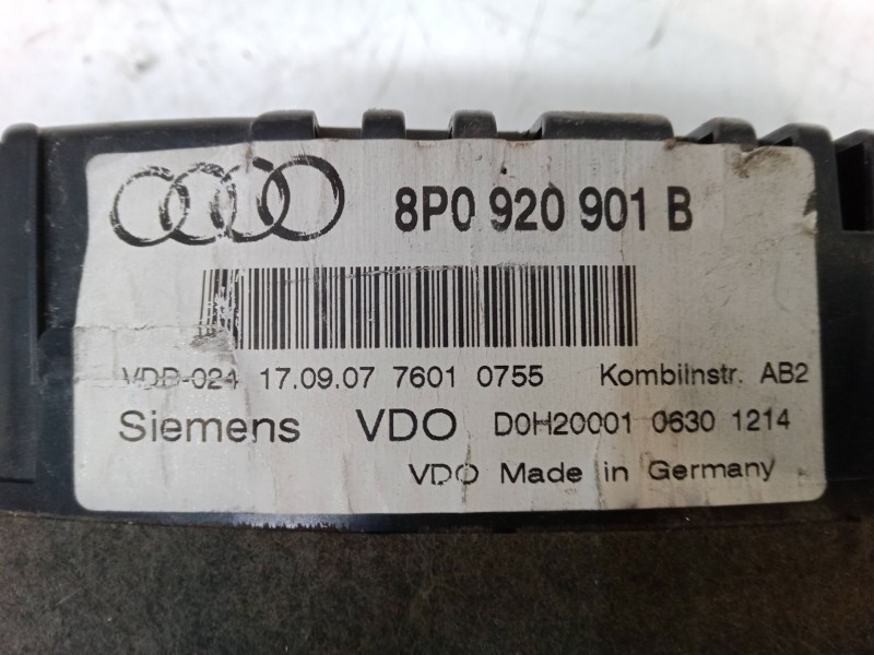 Recambio de cuadro instrumentos para audi a3 (8p1) 1.6 referencia OEM IAM 8P0920901B  
