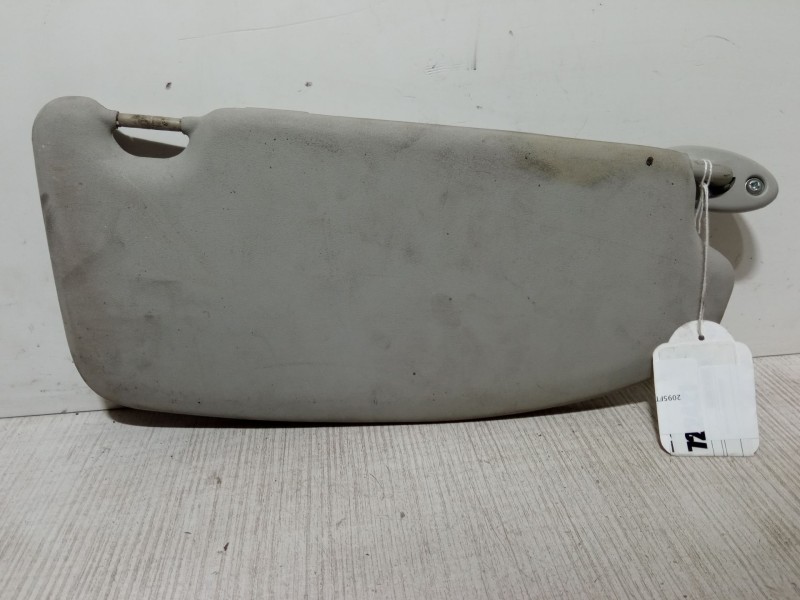 Recambio de parasol izquierdo para ford focus ii (da_, hcp, dp) 1.8 tdci referencia OEM IAM    Recambio de parasol izquierdo para ford focus ii (da_, hcp, dp) 1.8 tdci referencia OEM IAM