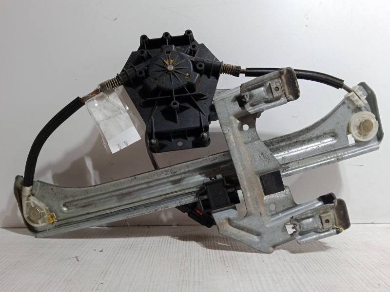 Recambio de elevalunas electrico trasero izquierdo para chrysler pt cruiser (pt_) 2.0 referencia OEM IAM 40211111903.AY262100-05