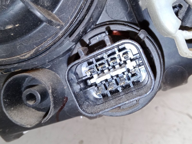 Recambio de faro izquierdo para hyundai i10 iii (ac3, ai3) 1.0 mpi referencia OEM IAM    Recambio de faro izquierdo para hyundai i10 iii (ac3, ai3) 1.0 mpi referencia OEM IAM