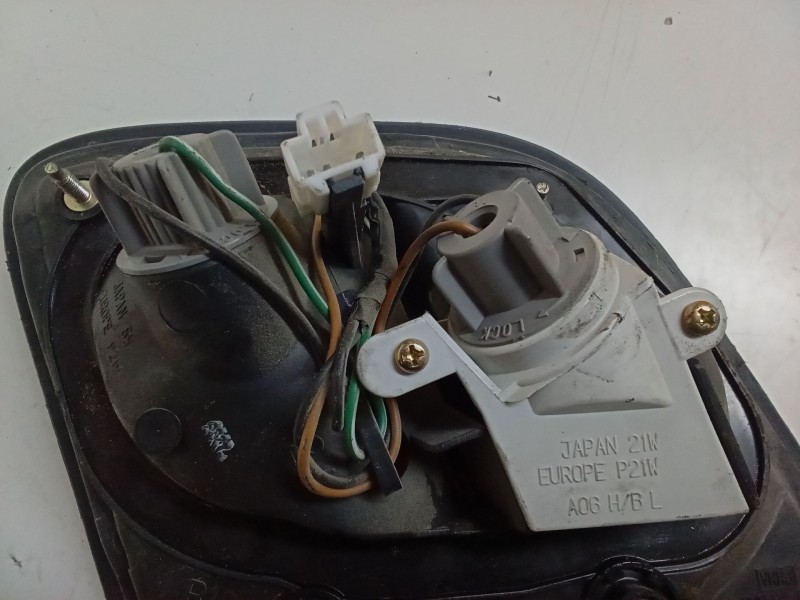 Recambio de piloto trasero porton izquierdo para nissan almera i hatchback (n15) 1.4 referencia OEM IAM   