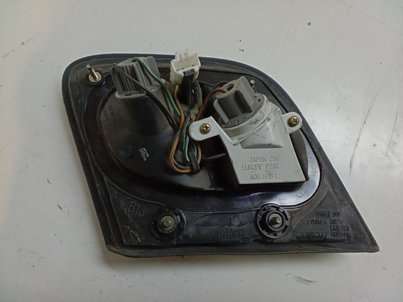 Recambio de piloto trasero porton izquierdo para nissan almera i hatchback (n15) 1.4 referencia OEM IAM   