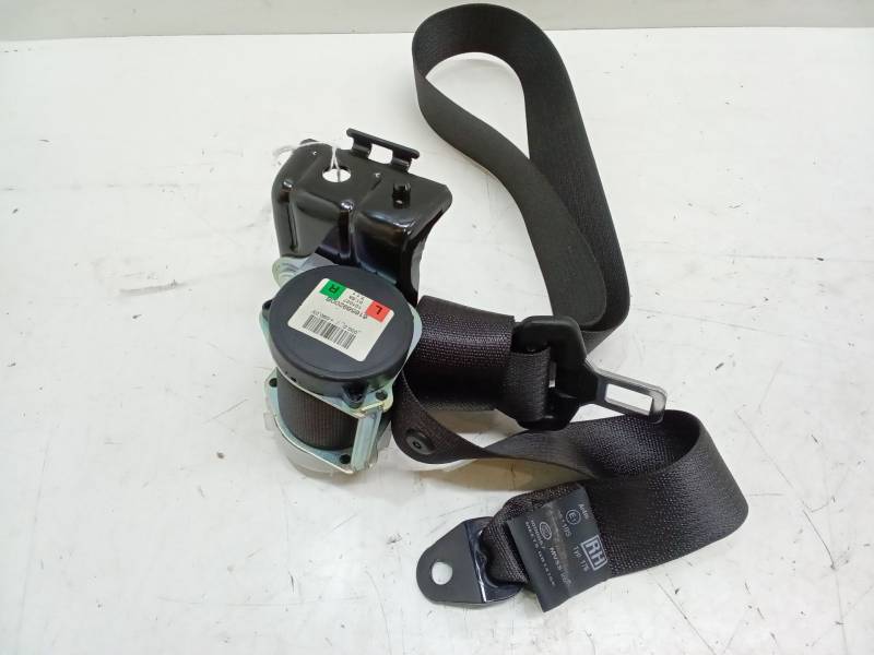 CINTURON SEGURIDAD TRASERO DERECHO 