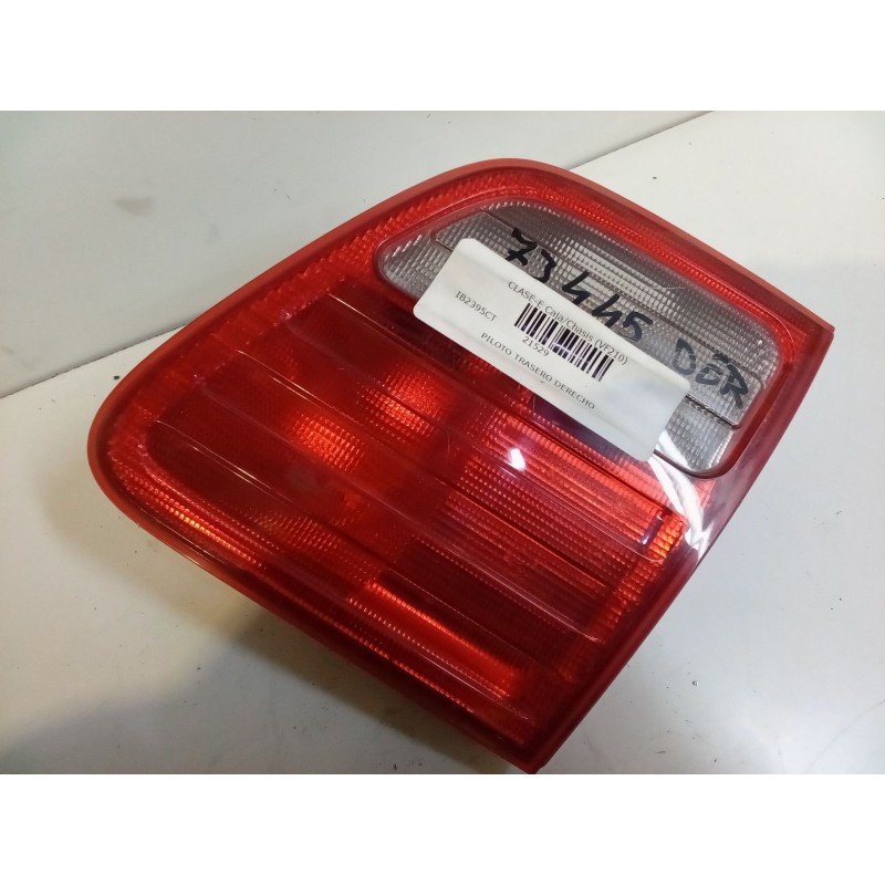 Recambio de piloto trasero derecho para mercedes-benz clase-e caja/chasis (vf210) e 290 td (210.617) referencia OEM IAM   