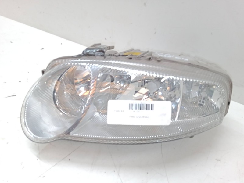 Recambio de faro izquierdo para alfa romeo 147 (937_) 1.6 16v t.spark eco (937.axa1a, 937.bxa1a) referencia OEM IAM    Recambio de faro izquierdo para alfa romeo 147 (937_) 1.6 16v t.spark eco (937.axa1a, 937.bxa1a) referencia OEM IAM