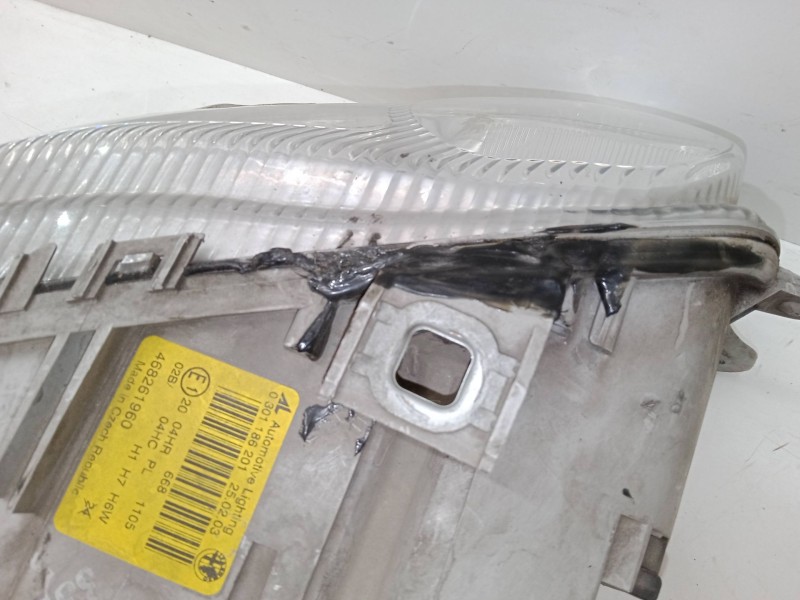 Recambio de faro izquierdo para alfa romeo 147 (937_) 1.6 16v t.spark eco (937.axa1a, 937.bxa1a) referencia OEM IAM    Recambio de faro izquierdo para alfa romeo 147 (937_) 1.6 16v t.spark eco (937.axa1a, 937.bxa1a) referencia OEM IAM