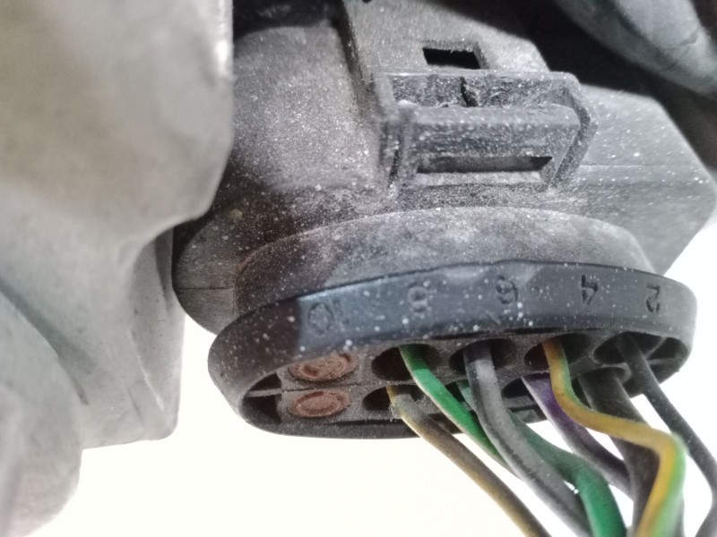 Recambio de faro izquierdo para alfa romeo 147 (937_) 1.6 16v t.spark eco (937.axa1a, 937.bxa1a) referencia OEM IAM    Recambio de faro izquierdo para alfa romeo 147 (937_) 1.6 16v t.spark eco (937.axa1a, 937.bxa1a) referencia OEM IAM