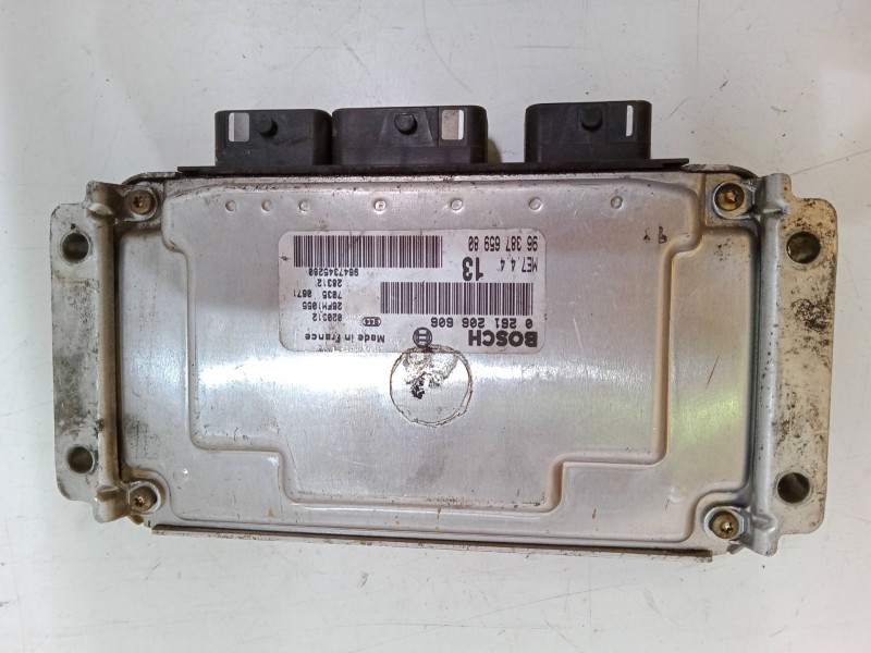 Recambio de centralita motor uce para ford c-max (dm2) 1.8 tdci referencia OEM IAM 9638765980 ME7.4.4 0261206606