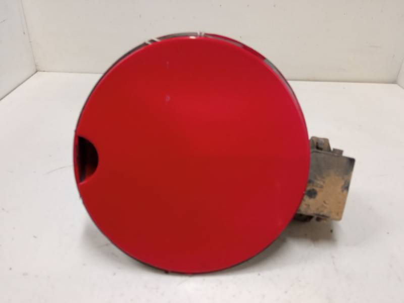 TAPA EXTERIOR COMBUSTIBLE 