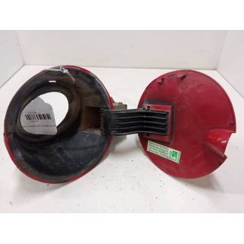TAPA EXTERIOR COMBUSTIBLE 
