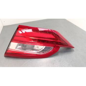 PILOTO TRASERO PORTON DERECHO H1BB13A602AH 