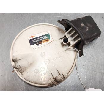 TAPA EXTERIOR COMBUSTIBLE 