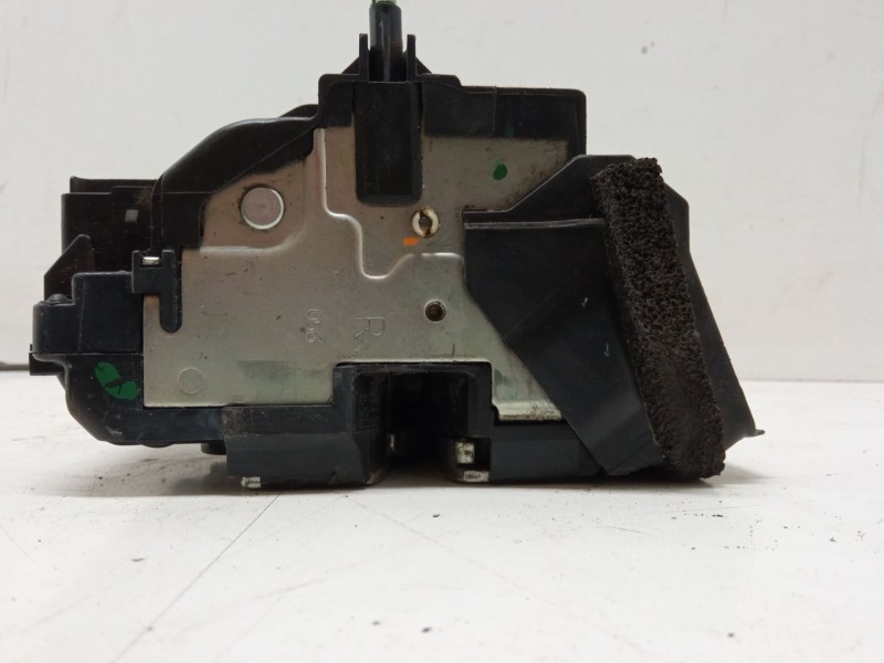 Recambio de cerradura puerta delantera derecha para nissan juke (f15) 1.5 dci referencia OEM IAM   