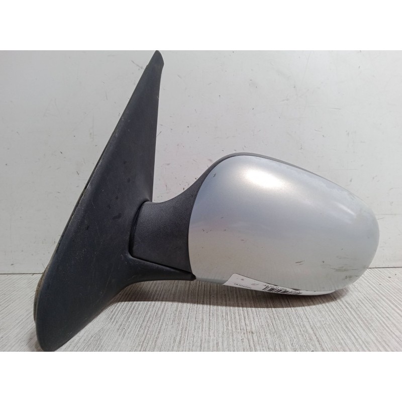 Recambio de retrovisor electrico izquierdo para renault clio ii (bb_, cb_) 1.4 (b/cb0c, b/cb0s) referencia OEM IAM   