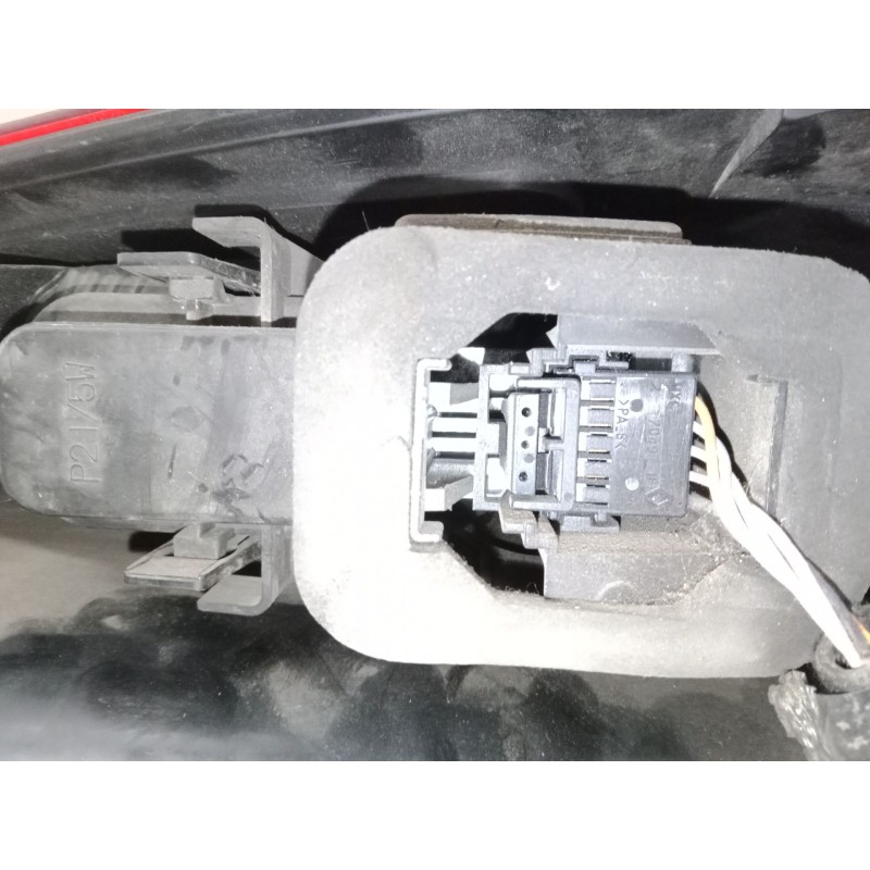 Recambio de piloto trasero derecho para renault espace iv (jk0/1_) 1.9 dci (jk0u, jk0g) referencia OEM IAM   