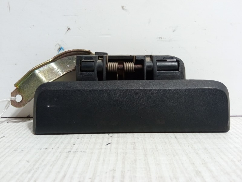 Recambio de maneta exterior puerta delantera derecha para peugeot 106 ii (1a_, 1c_) 1.4 i referencia OEM IAM 9612184177  