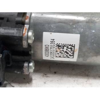 ELEVALUNAS ELECTRICO DELANTERO DERECHO 430086K0 