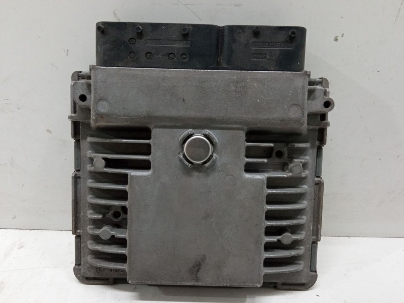 Recambio de centralita motor uce para volkswagen polo v (6r1, 6c1) 1.2 tsi referencia OEM IAM 03F906070GD  