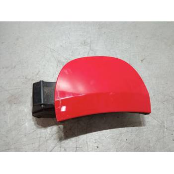 TAPA EXTERIOR COMBUSTIBLE 