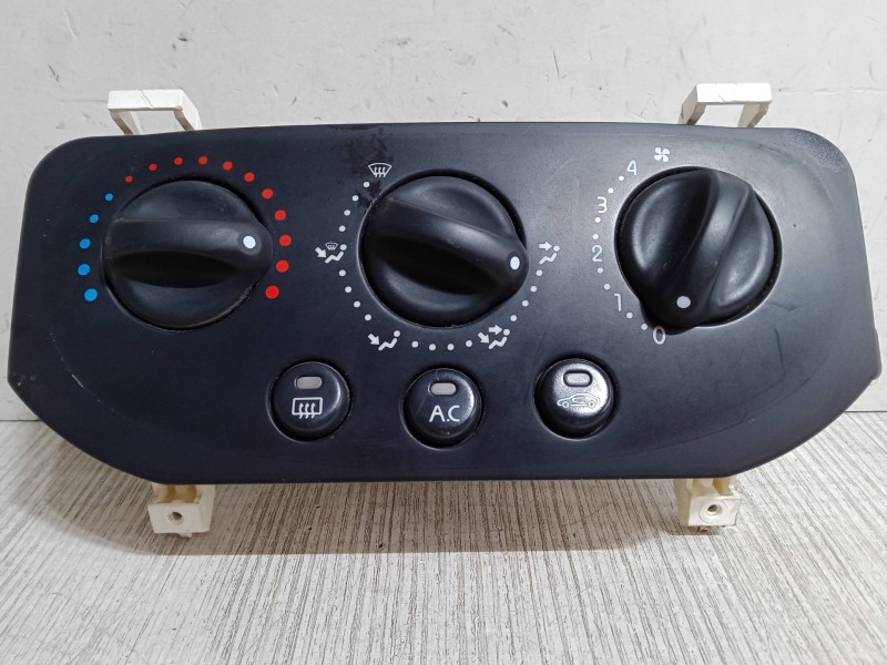 Recambio de mando calefaccion / a/a para renault clio ii (bb_, cb_) 1.4 (b/cb0c, b/cb0s) referencia OEM IAM   