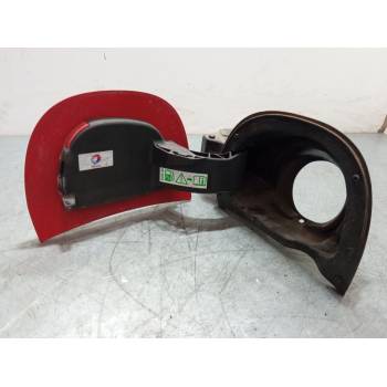 TAPA EXTERIOR COMBUSTIBLE 