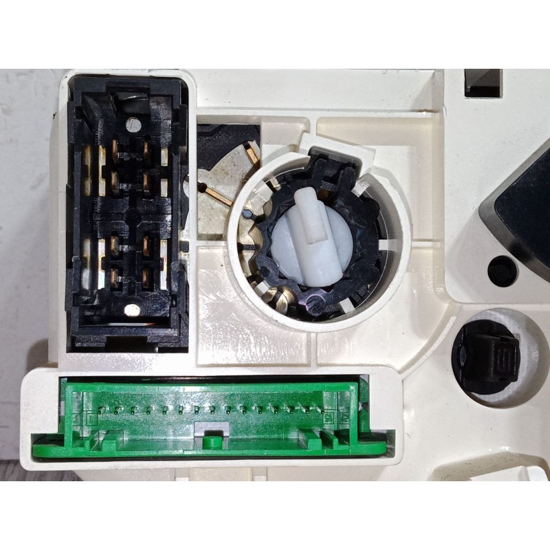 Recambio de mando calefaccion / a/a para renault clio ii (bb_, cb_) 1.4 (b/cb0c, b/cb0s) referencia OEM IAM   