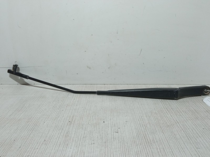 Recambio de brazo limpia delantero derecho para volkswagen golf v (1k1) 1.9 tdi referencia OEM IAM   